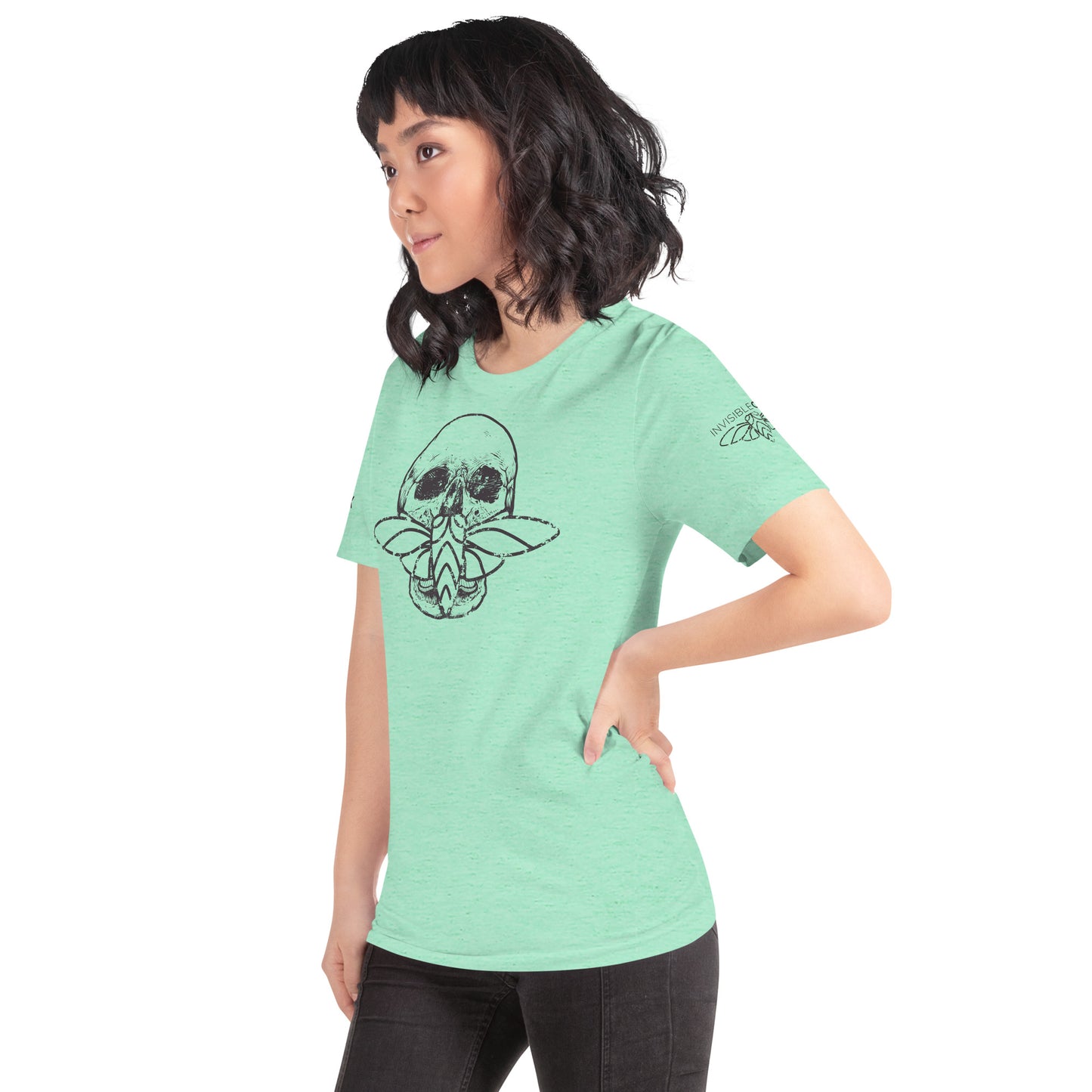 Cicada Skull Distressed Short sleeve t-shirt