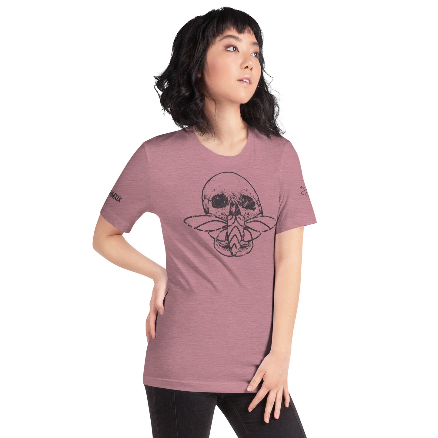 Cicada Skull Distressed Short sleeve t-shirt