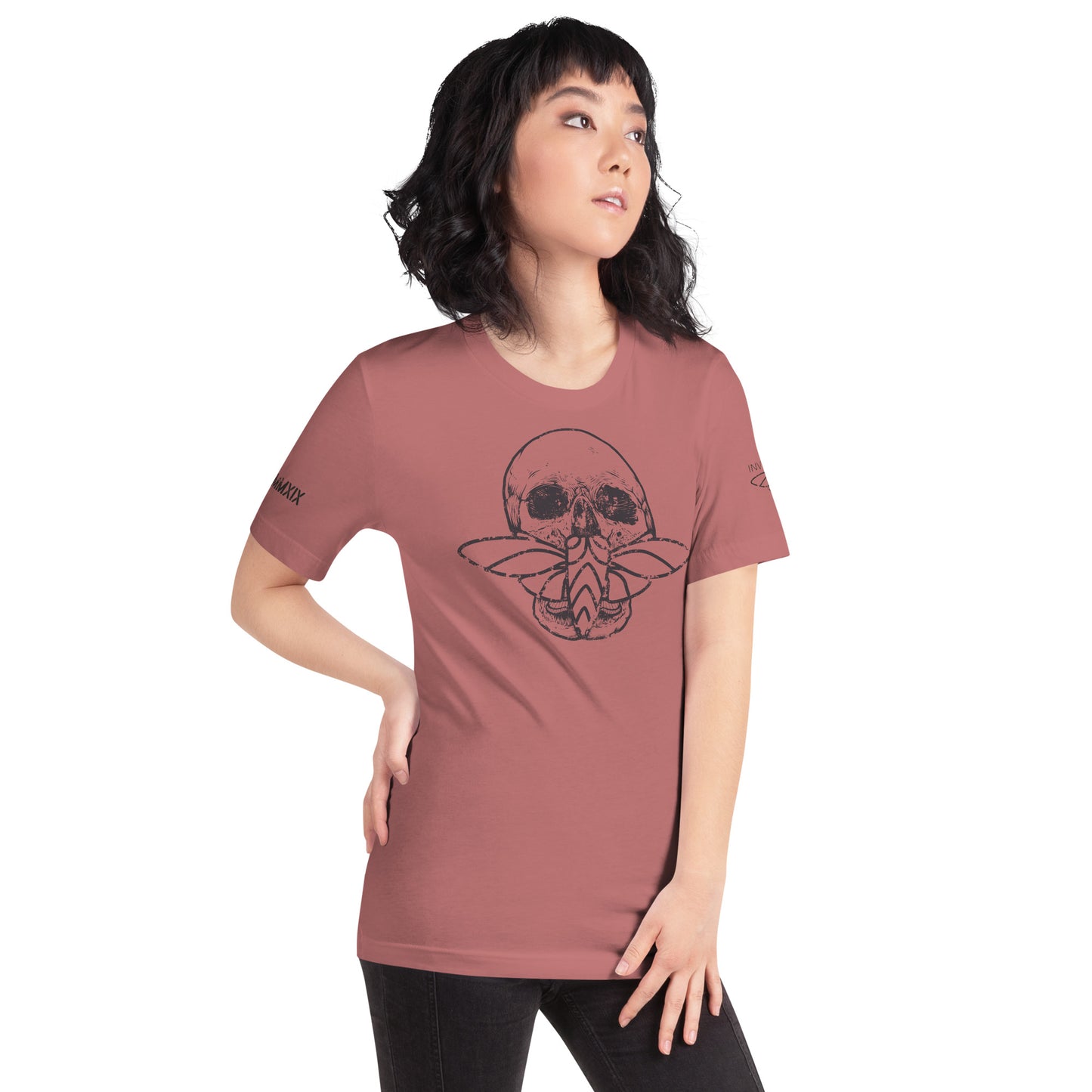 Cicada Skull Distressed Short sleeve t-shirt