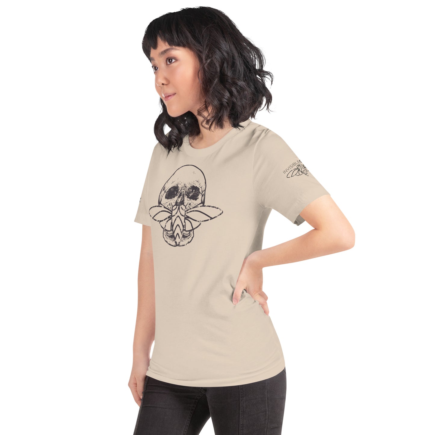 Cicada Skull Distressed Short sleeve t-shirt